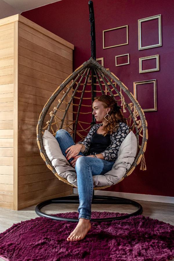 Suite L'Echappee - Maison Romantique - Spa & Sauna Privatif- Pole Dance - Lit Rond Avec Miroir Au Plafond Pezarches Exterior photo